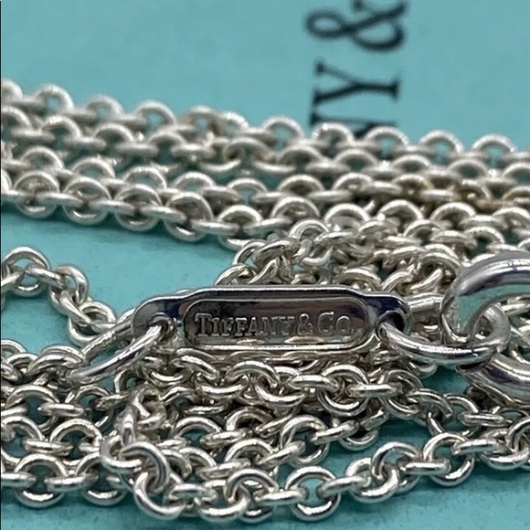 Tiffany’ & CO good condition - Picture 2 of 3